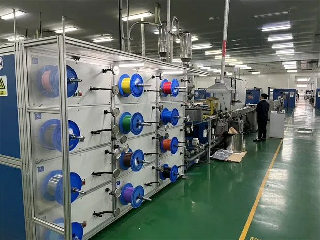 PBT 松套管区
