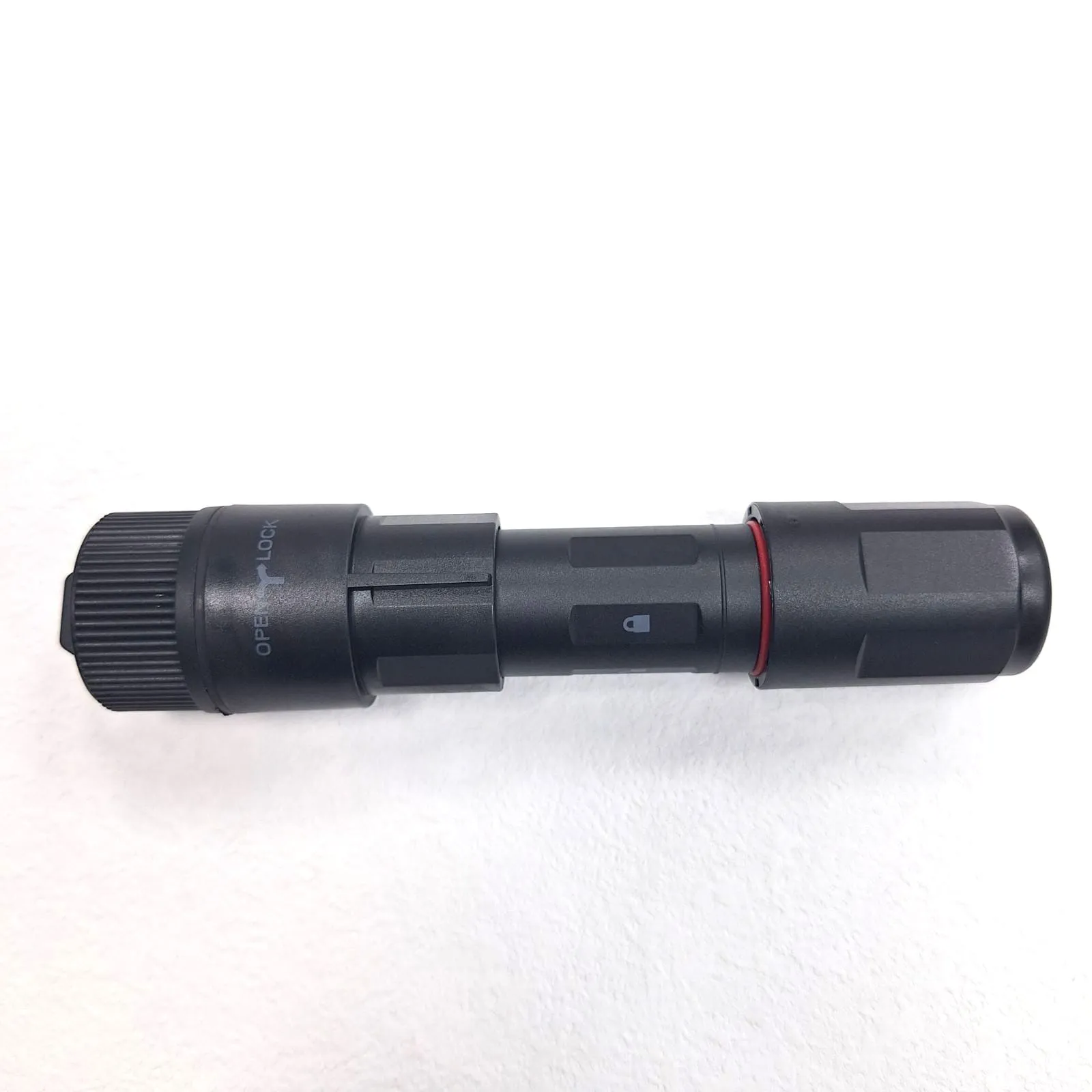 新型防水 FullAXS 连接器跳线组件 - FullAXS 连接器 - FTTA 解决方案 - 海南中泰光缆 图5